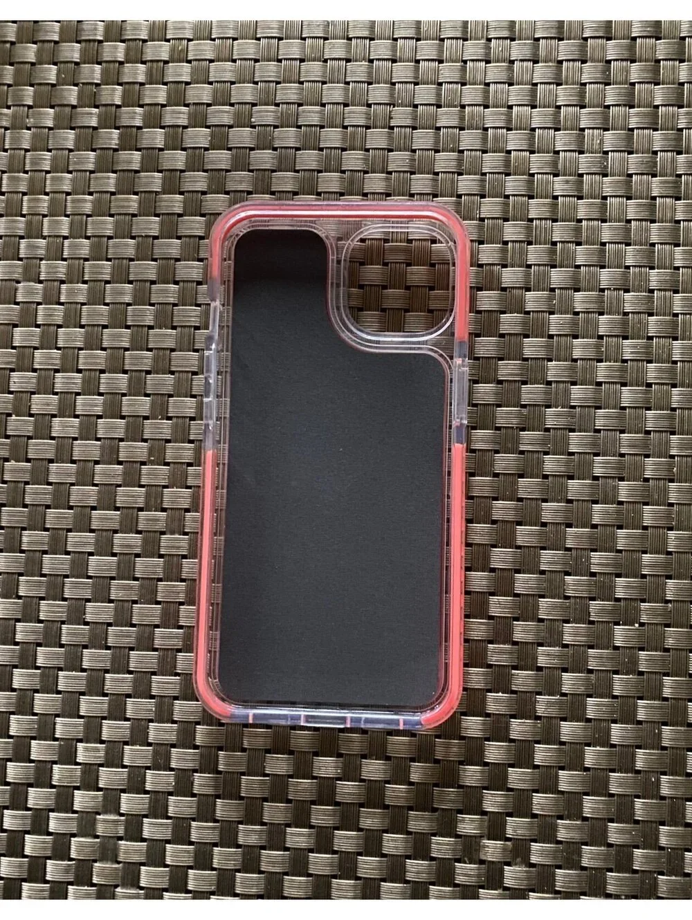IHome Velo Silicone Impact Case for iPhone 13 Coral